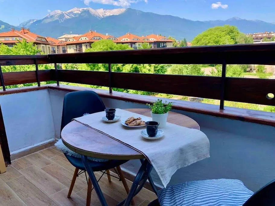 Snowflake Home - Private Apartment Bansko