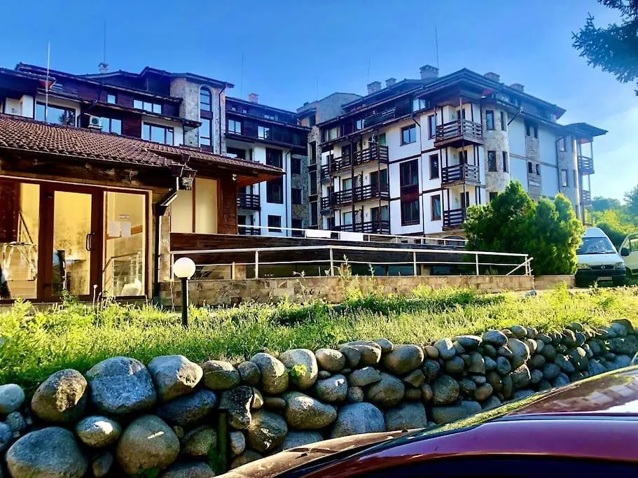 Snowflake Home - Private Apartment Bansko